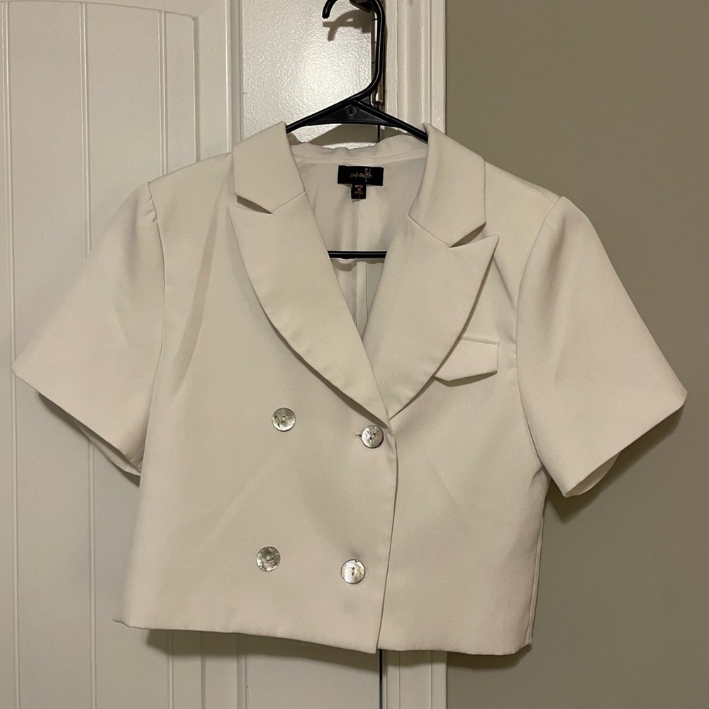 ontwelfth White Cropped Blazer Top